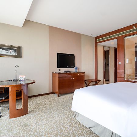 Crowne Plaza Zhenjiang By Ihg Hotel Buitenkant foto