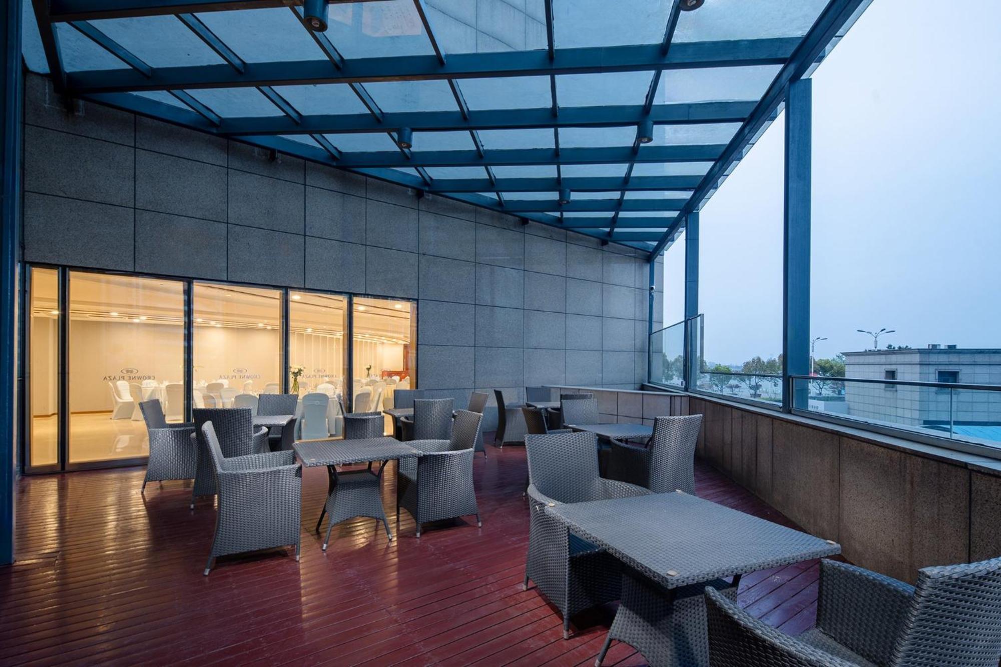 Crowne Plaza Zhenjiang By Ihg Hotel Buitenkant foto