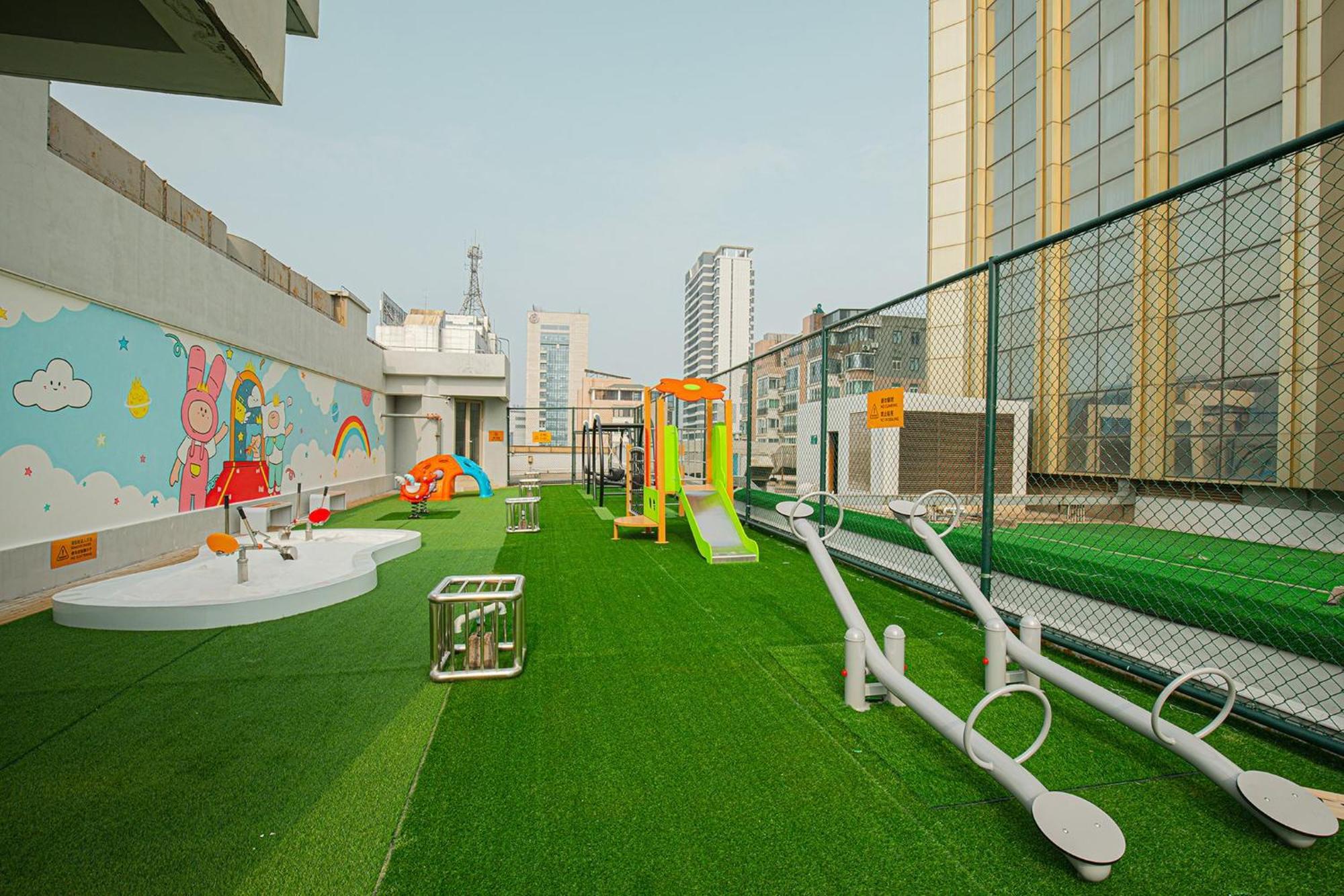 Crowne Plaza Zhenjiang By Ihg Hotel Buitenkant foto